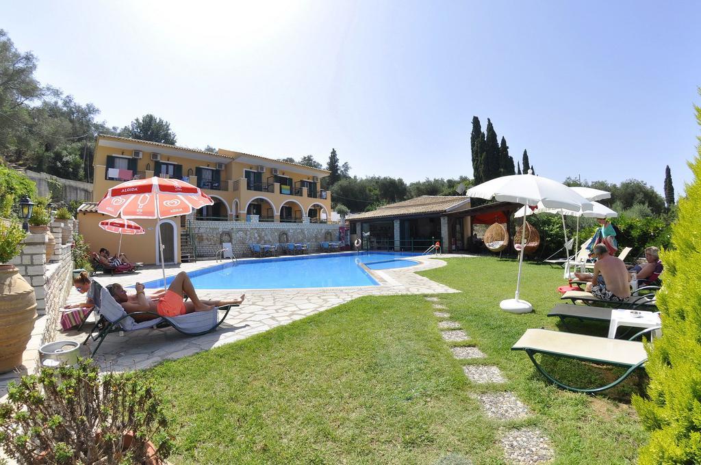 Villa Birlis لياباديس المظهر الخارجي الصورة