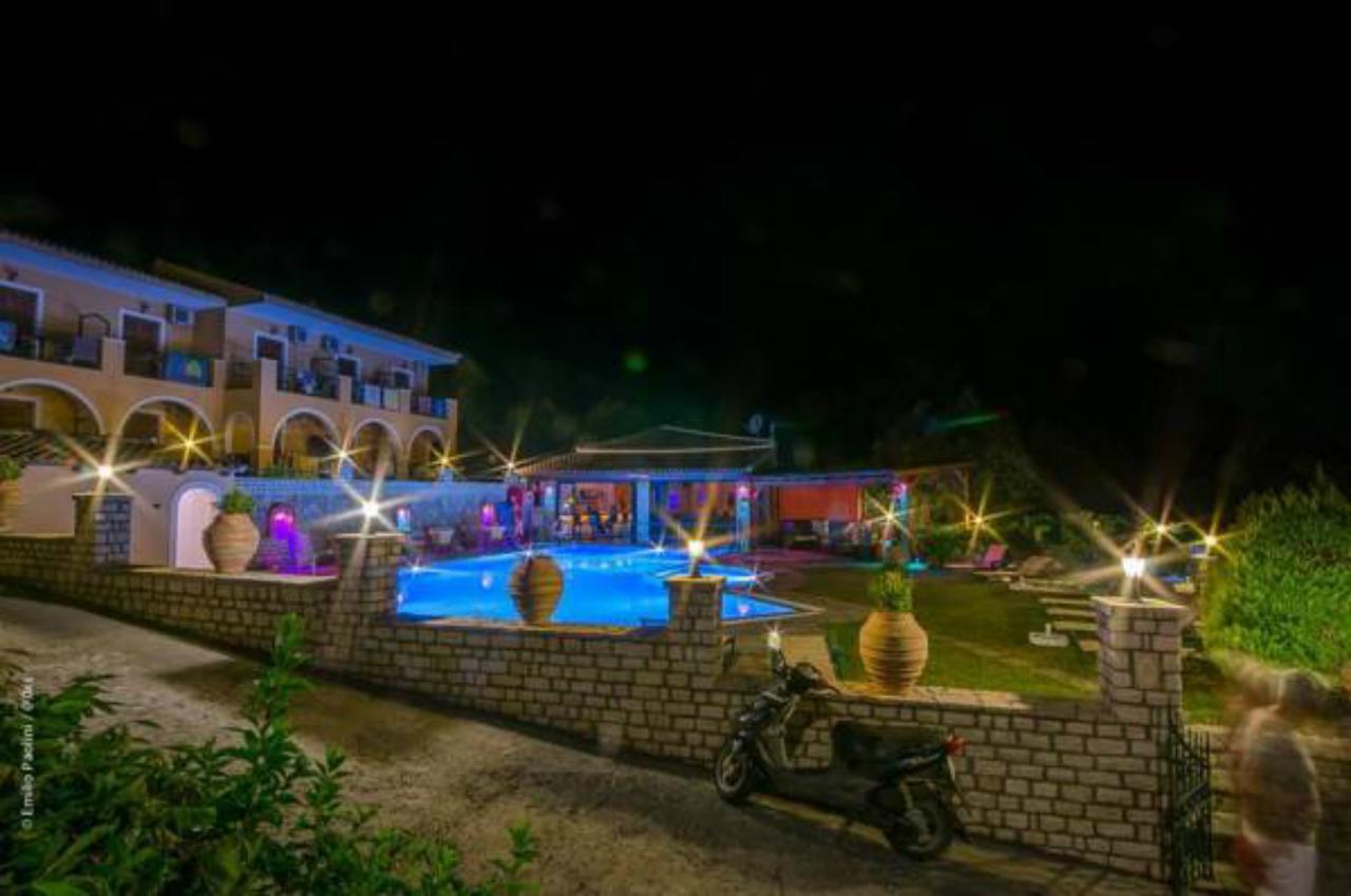 Villa Birlis لياباديس المظهر الخارجي الصورة