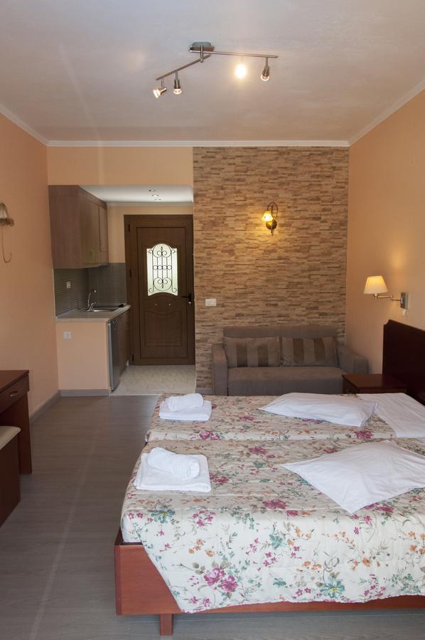 Villa Birlis لياباديس المظهر الخارجي الصورة
